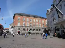 Aarhus, Gesch�ftsh�user am Lille Torv in der Altstadt (07.06.2018)