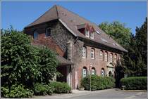 Neuhaus (Oste). Das Amtshaus wurde 1723 auf Befehl des damaligen Knigs von Grobritannien, zugleich Kurfrst von Braunschweig-Lneburg, fr die Amtmnner (Drosten) erbaut. Heute wird das Gebude von einer Jugendhilfeeinrichtung genutzt. 06.06.2018