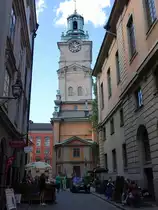Stockholm, Domkirche St. Nikolaus, erbaut von 1470 bis 1497 durch Sten Sture, barocke Umgestaltung von 1736 bis 1745 durch Johan Eberhard Carlberg, Turmhaube von 1742 (04.06.2018)