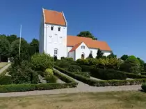 �rslev, romanische Ev. Kirche, erbaut im 11. Jahrhundert (06.06.2018)