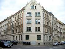 Dieses reich verzierte Haus befindet sich an der Kreuzung William-Zipper-Stra�e und Prie�nitzstra�e in Leipzig-Altlindenau, 28.02.08