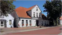 Ovelg�nne. Das Hotel  Zum K�nig von Griechenland  in der Breiten Stra�e. Es wurde benannt nach dem ersten K�nig von Griechenland, der 1836 die Herzogin von Oldenburg heiratete. Das Paar war 1844 Gast in diesem Haus. 30.06.2018