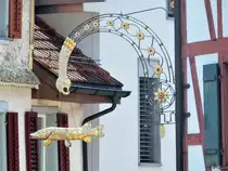 Altendorf, Aush�ngeschild des ehemaliges Hotel Hecht an der Seestattstrasse 23 - 12.07.2018