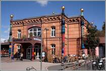 Der Hundertwasser-Bahnhof ist sicherlich der grte Besuchermagnet in Uelzen. Der Umbau erfolgte 1999 und 2000 im Rahmen eines EXPO-Projektes. Aufnahmedatum: 17.09.2005