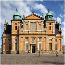 Kalmar. Der Dom am Stortorget wurde in der zweiten Hlfte des 17. Jahrhunderts nach den Plnen des Architekten Nicodemus Tessin d. . erbaut. 26.07.2018