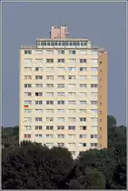 Kiel. In diesem Hochhaus am Sandkrug bietet die AWO 120 Wohnungen f�r betreutes Wohnen an. Der Blick auf die Kieler F�rde d�rfte hervorragend sein. 17.07.2018