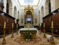 Montauban, Hochaltar und Chorgest�hl in der Kathedrale Notre-Dame (29.07.2018) 