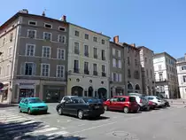 Cahors, Geb�ude in der Rue Marechal Foch in der Altstadt (29.07.2018)