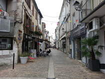 Agen, Huser in der Rue Molinier in der Altstadt (28.07.2018)