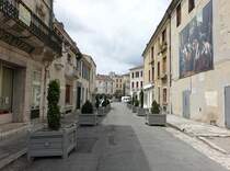 Nerac, alte Huser in der Rue Henri IV. in der Altstadt (28.07.2018)