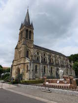 Peyrehorade, Pfarrkirche St. Martin, neugotisch erbaut von 1852 bis 1857 (27.07.2018)