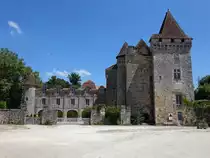 Saint-Jean-de-C�le, Chateau de la Marthonie aus dem 15. Jahrhundert (23.07.2018)