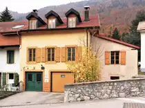 Vallorbe, Rue du Tercasset 5, “L'Hirondelle de Chemin�e” (Die Rauchschwalbe) - 25.10.2013