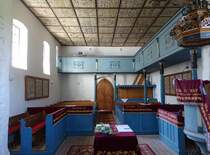 Csengersima, Innenraum mit Holzdecke von 1761 in der reformierten Kirche (07.09.2018)