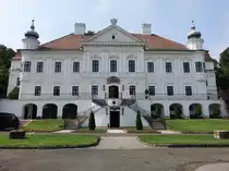 Szirak, barocke Teleki-D�genfeld-Schloss, erbaut bis 1748 durch Tam�s Kir�lyfalvi R�th (03.09.2018)