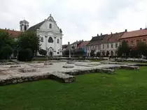 Vac, Dominikanerkirche am M�rcius 15. t�r, erbaut bis 1770 (02.09.2018)