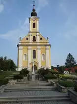 Mecseknadasd, kath. St. Stephan Kirche, erbaut ab 1723 (01.09.2018)