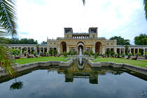 Das Orangerieschloss in Potsdam wurde von 1851 bis 1864 auf dem Bornstedter Hhenzug errichtet. (September 2012)