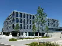 M�llheim, die 2017 erbaute  Auma -Firmenzentrale im Gewerbegebiet, Aug.2017