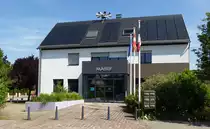 Roggenhausen (Roggenhouse), das Rathaus der ca.500 Einwohner z�hlenden Gemeinde im Oberelsa�, Mai 2018