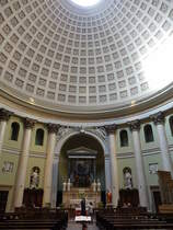 Ghisalba, neoklassizistischer Innenraum der Pfarrkirche San Lorenzo, Fresken von Francesco Tencalla (29.09.2018)