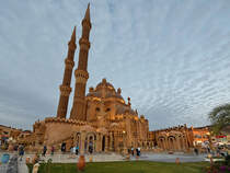 Die Sahaba Moschee am Alten Markt in Scharm El-Scheich. (Dezember 2018) 