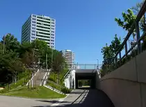 Freiburg, 2014 er�ffnete, neuerbaute Radwegunterf�hrung an der Rad-Vorrang-Route FR2 im Stadtteil Weingarten, Mai 2017