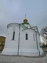 Eine der vielen Kirchen im H�hlenklosterkomplex von Kiew. (April 2016)