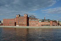 Die ehemaligen Produktionsgebude der Swarenfabrik  Roter Oktober  Anfang Mai 2016 in Moskau.