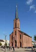 Kehl am Rhein, die evangelische Friedenskirche am Marktplatz, der neugotische Bau wurde 1851 eingeweiht, Sept.2017