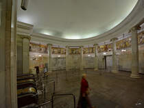 Eingangshalle der Metrostation Kiewskaja in der Nhe des Kiewer Bahnhofes. (Moskau, Mai 2016)