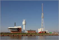 Brunsbttel. Die Verkehrszentrale des Wasserstraen- und Schifffahrtsamtes Hamburg. Von hier wird der Schiffsverkehr auf der Elbe bis zur Landesgrenze Hamburg berwacht und gelenkt. 18.02.2019