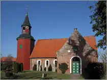 Wewelsfleth. Die Trinitatiskirche wurde 1503 geweiht und Ende des 16. Jahrhunderts um einen Anbau erweitert. Der h�lzerne Kirchturm stammt aus dem Jahr 1817. 18.02.2019