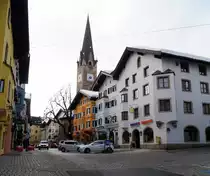 Blick ins Zentrum von Kitzb�hel mit der Pfarrkirche Sankt Katharina, 23.02.2019.