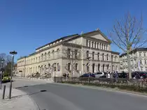 Coburg, Landestheater am Schlo�platz, erbaut bis 1840 (08.04.2018)