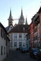 Bamberg, Kasernstrae. Blick auf das Palais Schrottenberg. Im Hintergrund die Trme des Bamberger Doms - 05.05.2018