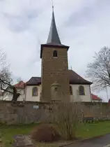 Kirchschletten, Pfarrkirche St. Johannes der T�ufer, Chorseitenturm romanisch 12. Jahrhundert, Langhaus barock erbaut bis 1706 durch Leonhard Dientzenhofer und Bonaventura Rauscher (09.04.2018)