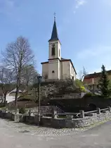 Brunntal, kath. St. Michael Kirche, Saalbau mit eingezogenem Chor und Frontturm von Baurat Friedrich Streiter, erbaut von 1818 bis 1821 (15.04.2018)