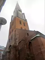 Hamburg am 16.10.2018: Hauptkirche Sankt Jacobi in der Steinstra�e, eine der 5 evangelisch-Lutherischen Hauptkirchen  / ein mittelalterlichen Bau in der Stadtmitte / errichtet seit 1340, 1944 zerst�rt, Wiederaufbau 1951-1963 / 1769 mit dem ersten Blitzableiter Deutschlands versehen / Turmh�he 125 Meter /