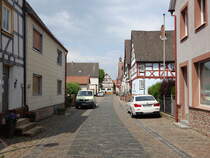 Wrth am Main, Fachwerkhuser in der Luxburgstrae (13.05.2018)