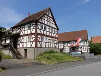 Schollkrippen, Fachwerkh�user in der Aschaffenburger Stra�e (13.05.2018)