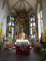 Binsfeld, barocker Hochaltar in der Pfarrkirche St. Nikolaus (26.05.2018)