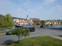 Ausblick auf die Altstadt von Susice / Schttenhofen mit Brcke ber des Fluss Otava (25.05.2018)