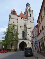 Prachatice, sp�tgotische Pfarrkirche St. Jakob, erbaut bis 1500 (25.05.2019)