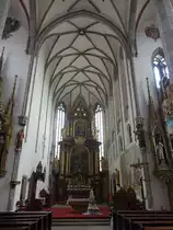 Cesky Krumlov/Krumau, gotische St. Veit Kirche, erbaut ab 1309, barockisiert von 1725 bis 1726 (26.05.2019)