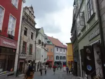 Cesky Krumlov/Krumau, historische Geb�ude in der Latran Stra�e (26.05.2019)