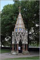 London. In den Victoria Tower Gardens sdlich des Parlaments steht die Buxton Memorial Fountain, ein auer Betrieb befindlicher Trinkbrunnen. 08.06.2019