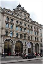 London. Im Regent House in der Regent Street befindet sich ein Apple Store. 08.06.2019