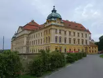 Znojmo, Kloster Louka, ehemaliges Pr�monstratenserkloster, erbaut von 1761 bis 1778 von Franz Anton Hillebrandt (30.05.2019)