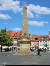 Blick auf einen Obelisk, der sich auf dem Domplatz in Erfurt befindet.
[3.6.2019 | 15:21 Uhr]